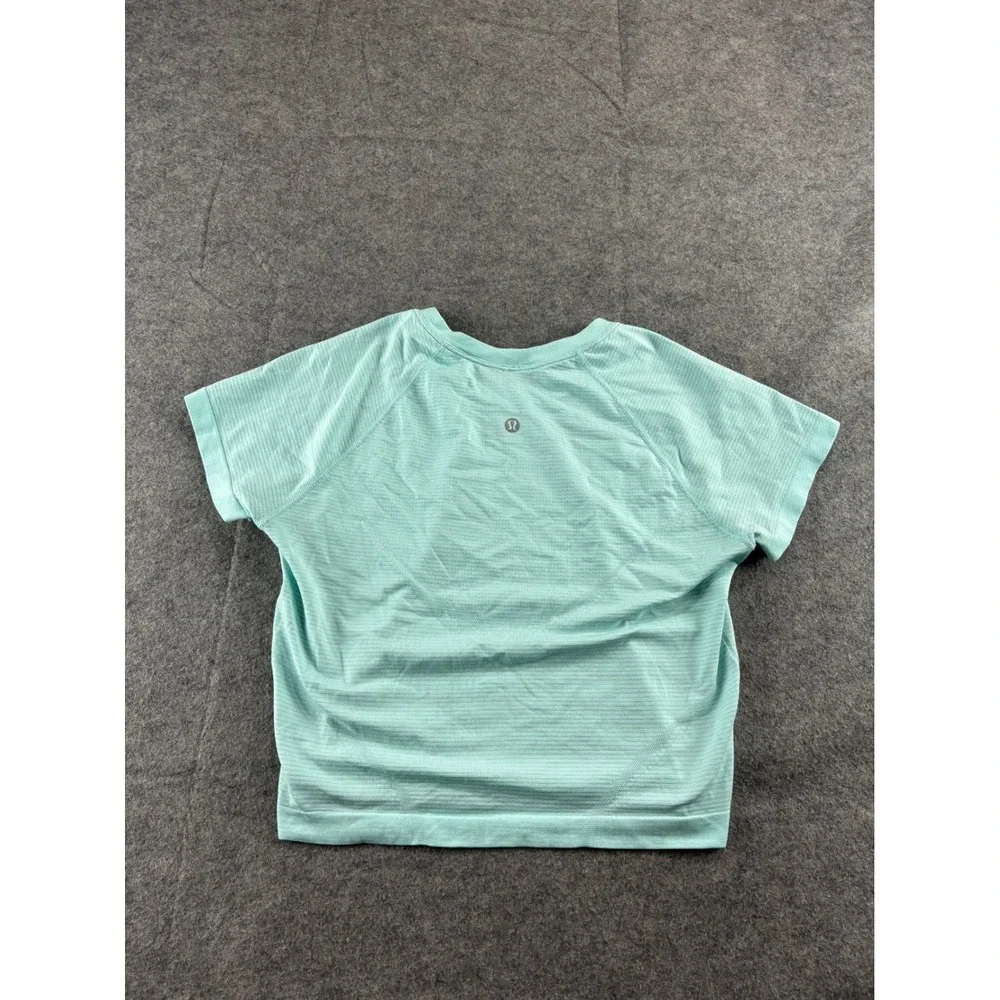 Lululemon Swiftly Tech Short Sleeve 2.0 Crop Mint Green Size 8 Gym Running Yoga